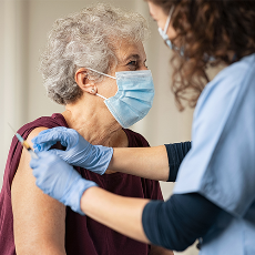 Vaccinatieoproep? Download de Service Apotheek-app!